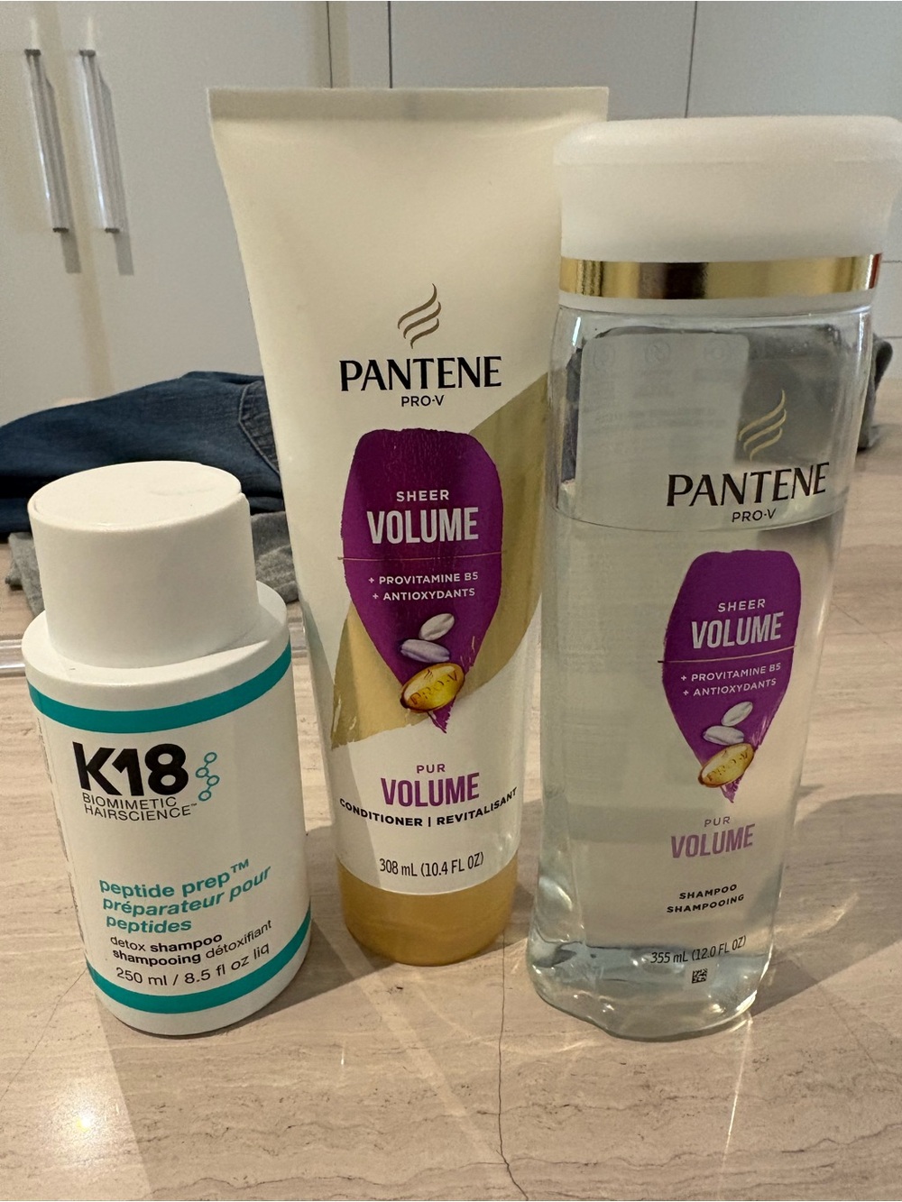Clarifying hair bundle